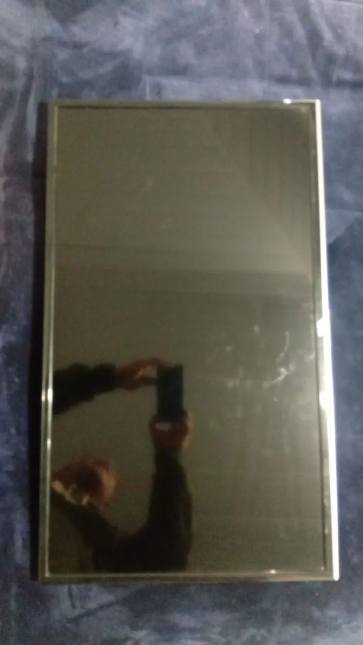 Vendo tres tvs sem funcionar para tirar peças  - Foto 5