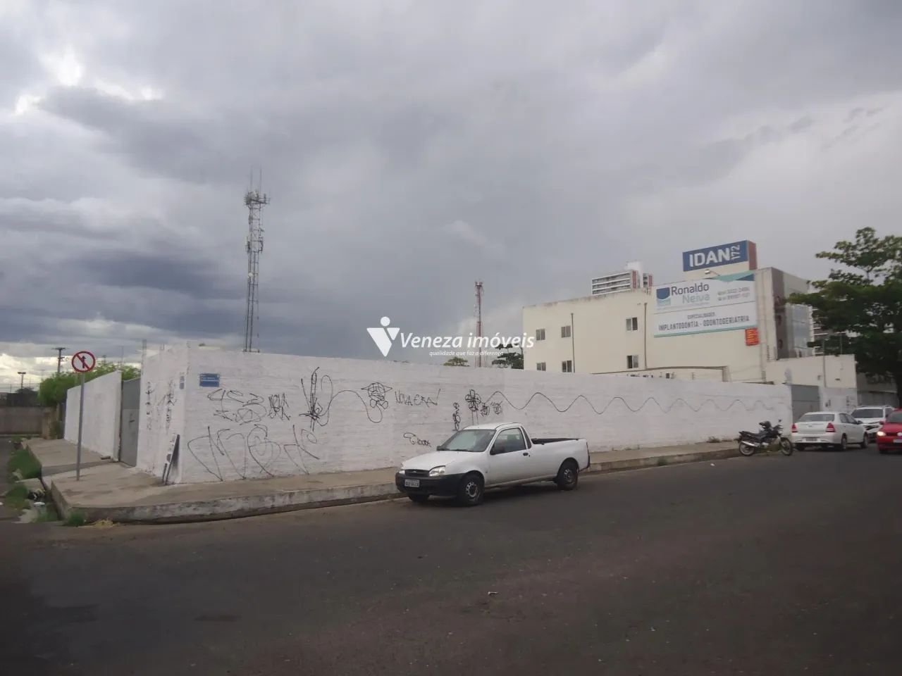 Terreno Comercial de esquina para aluguel