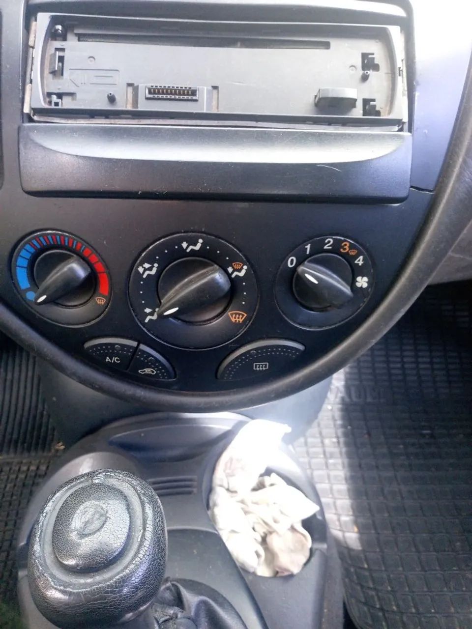 Ford Focus 1.6 S/se/se Plus Flex 8v/16v 5P 2005