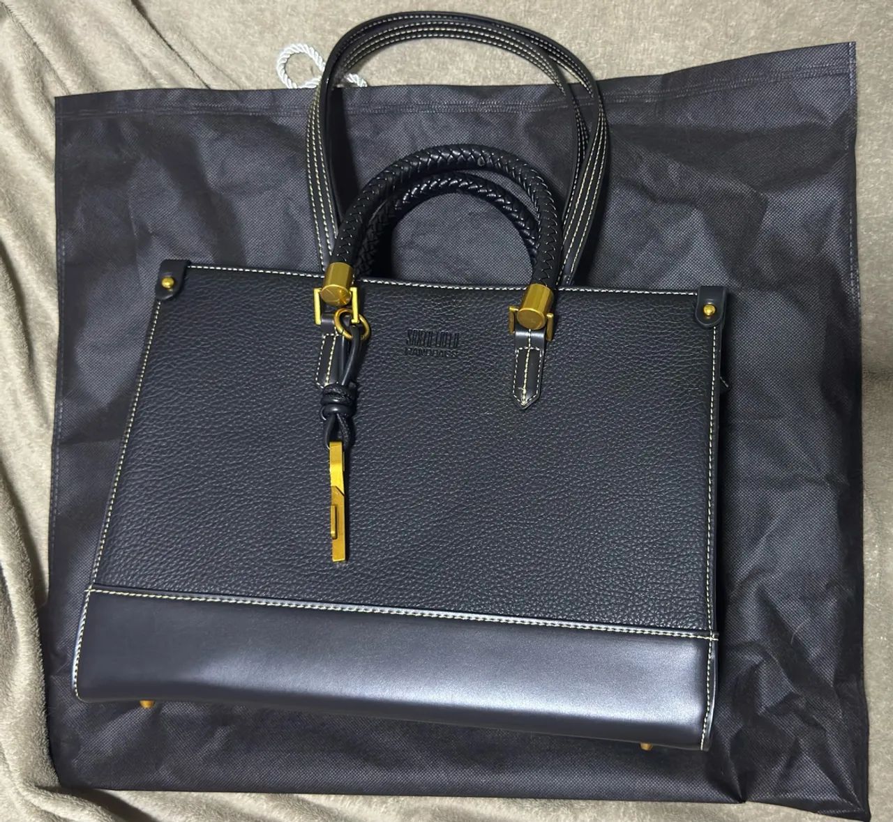 Bolsa Santa Lolla