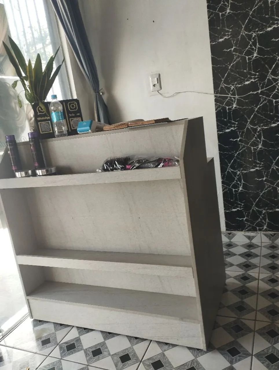 balcão para recepção de salão de beleza 