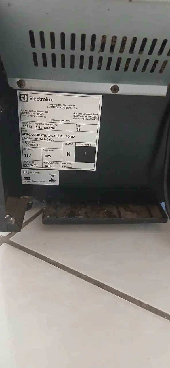 Adega Electrolux