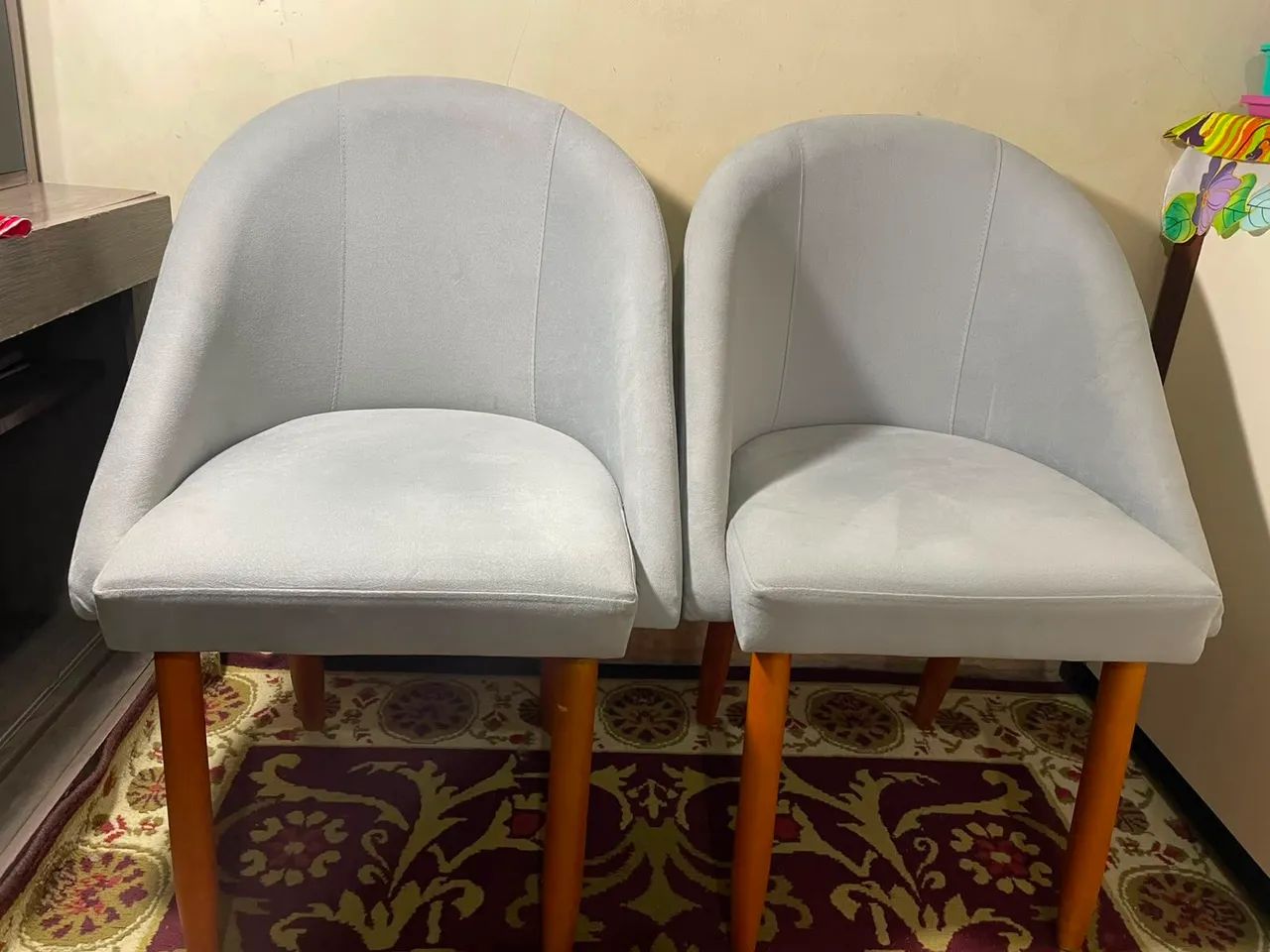Vende-se cadeiras veludo  - Foto 2