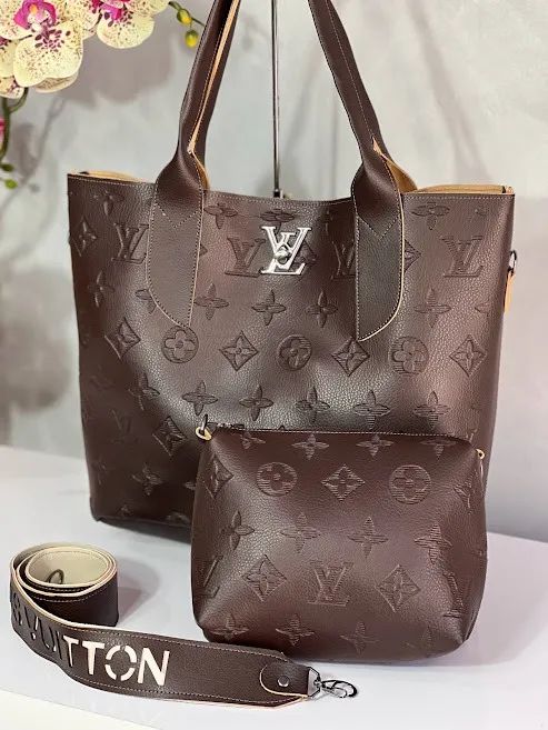 Bolsa Louis Vuitton Sacola Frequenciada Abotoador Kit 2 Peças - Foto 4