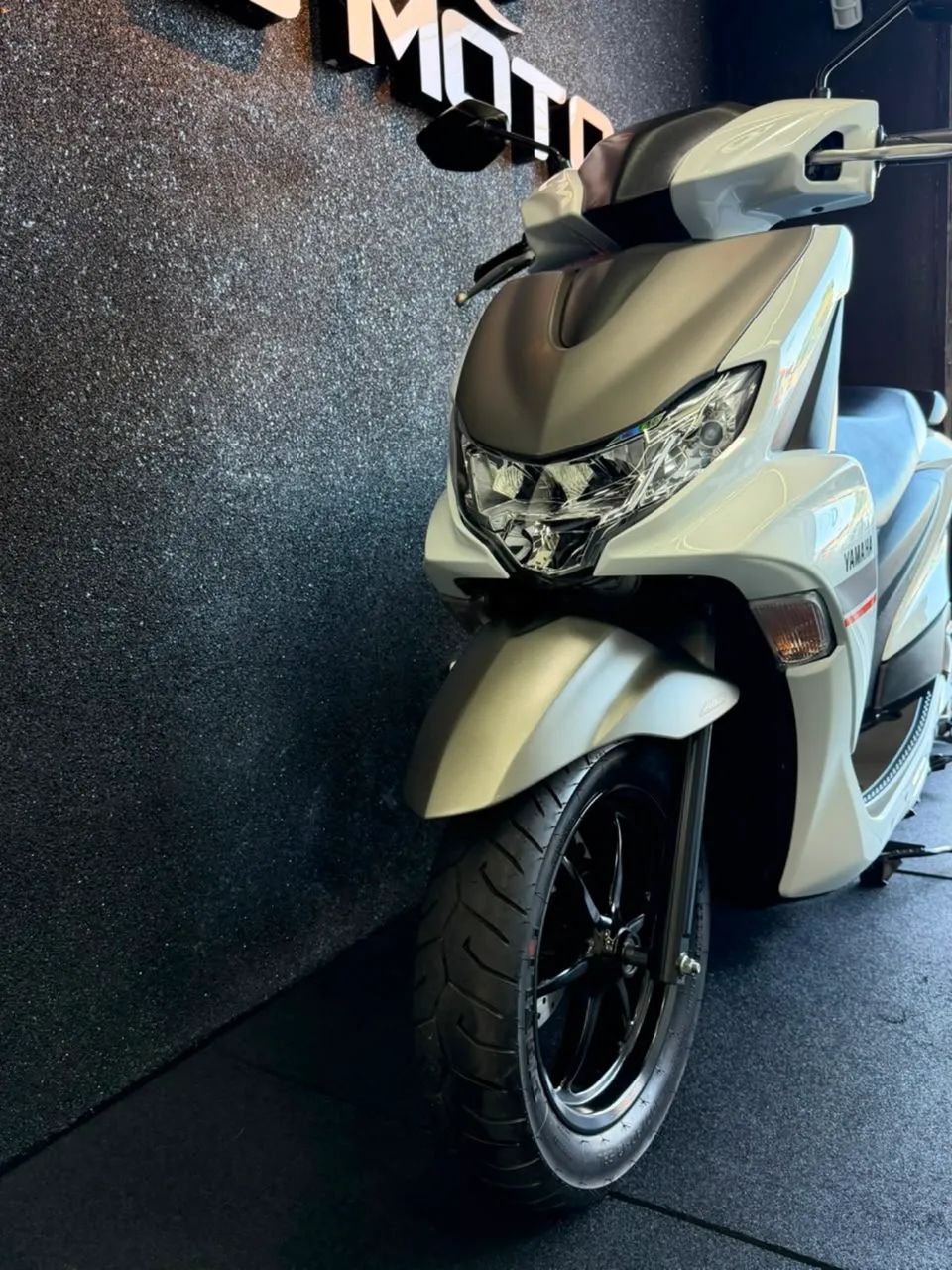 YAMAHA FLUO 125 ABS - Foto 4