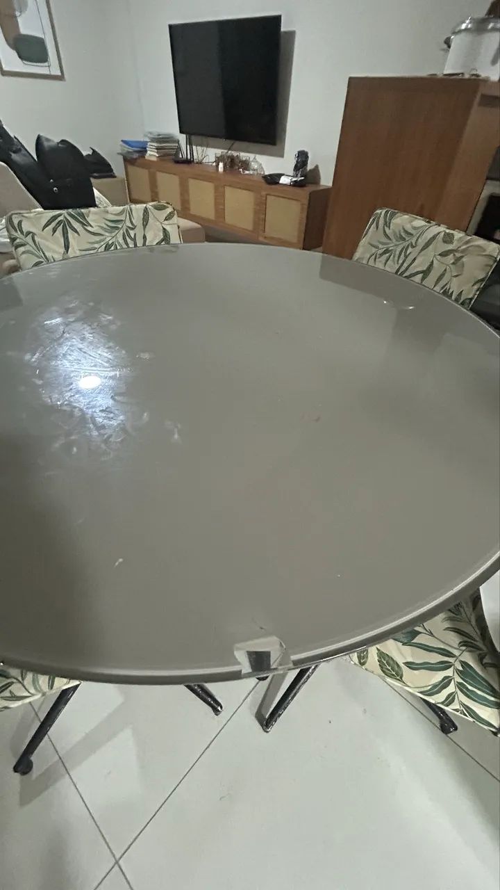 Mesa com cadeiras  - Foto 3