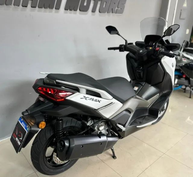 XMAX 2025 - Foto 4