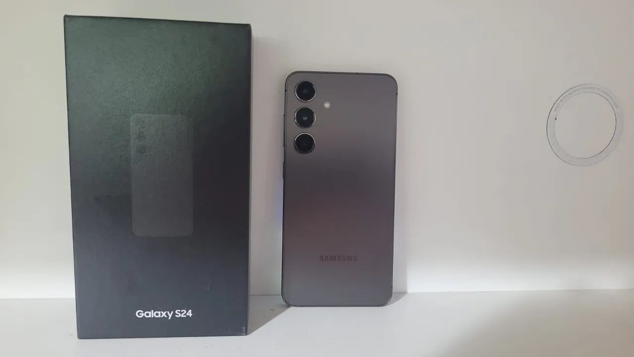 Samsung S24