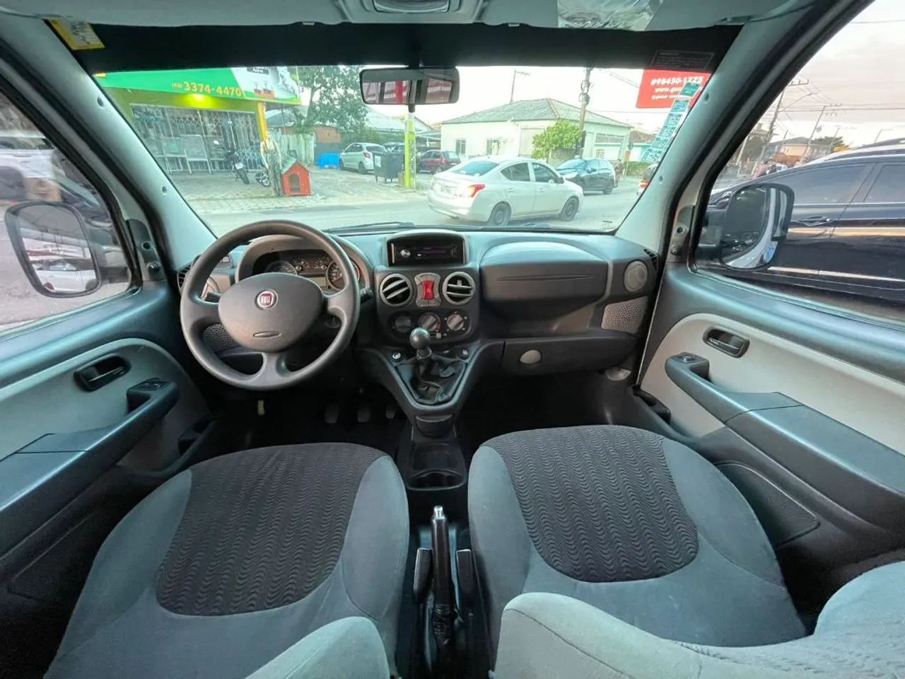 Fiat Doblo Essence 1.8 Flex 16V 5P 2012 - Foto 4