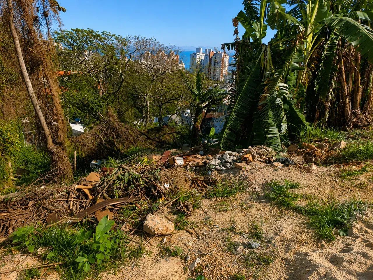 Terreno à venda no bairro Agronômica  Florianópolis - Foto 3