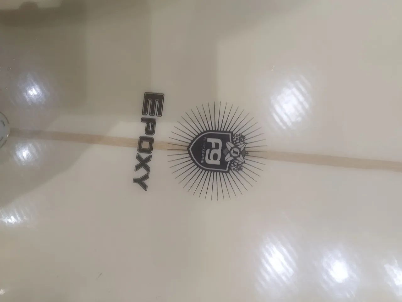 Prancha de surf 5'11 epoxy super leve - Esportes Aquáticos - José