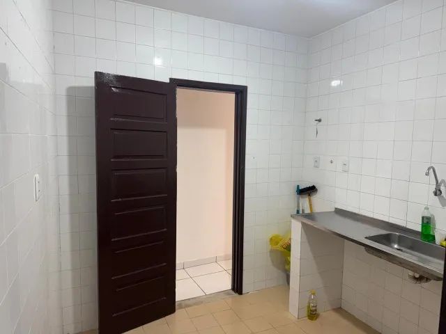 LOCAÇÃO RESIDENCIAL | Apartamento amplo com 2 suítes e varanda  - Pituaçu - Foto 5