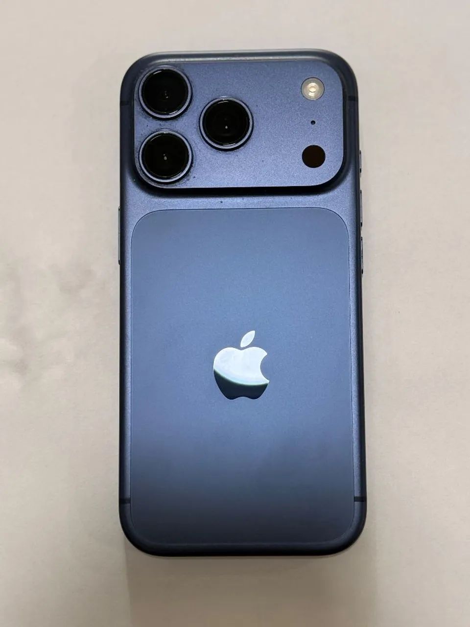 iPhone 17 pro 256gg