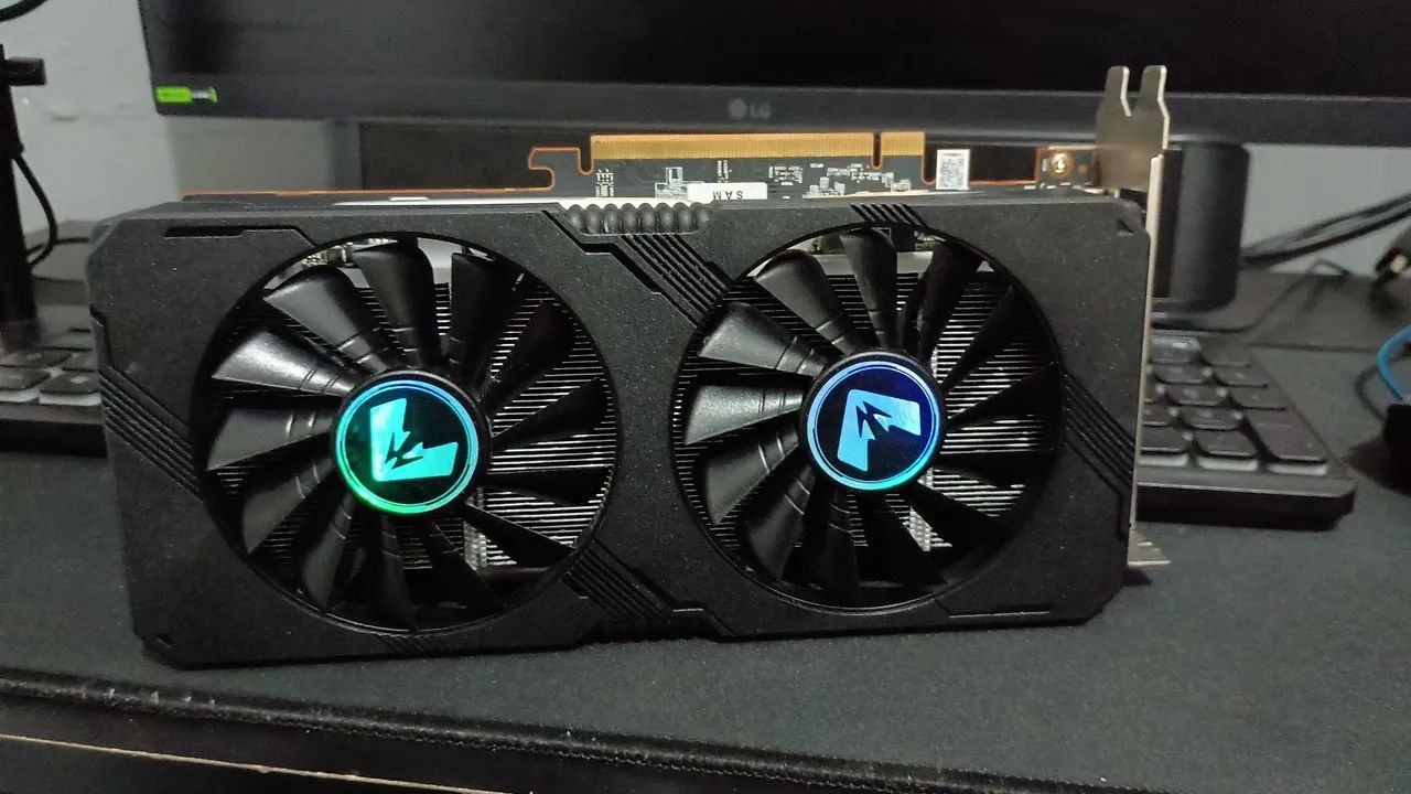 RX 5700XT  - Foto 2