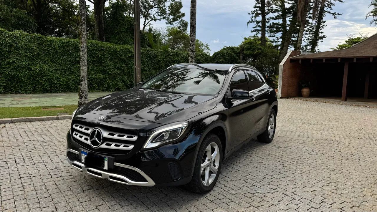 Mercedes-Benz GLA 200 Adv. 1.6/1.6 TB 16V Flex Aut. 2019