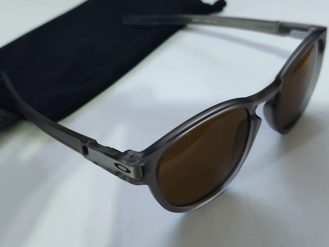 Oakley latch matte Grey original novinho - Foto 3