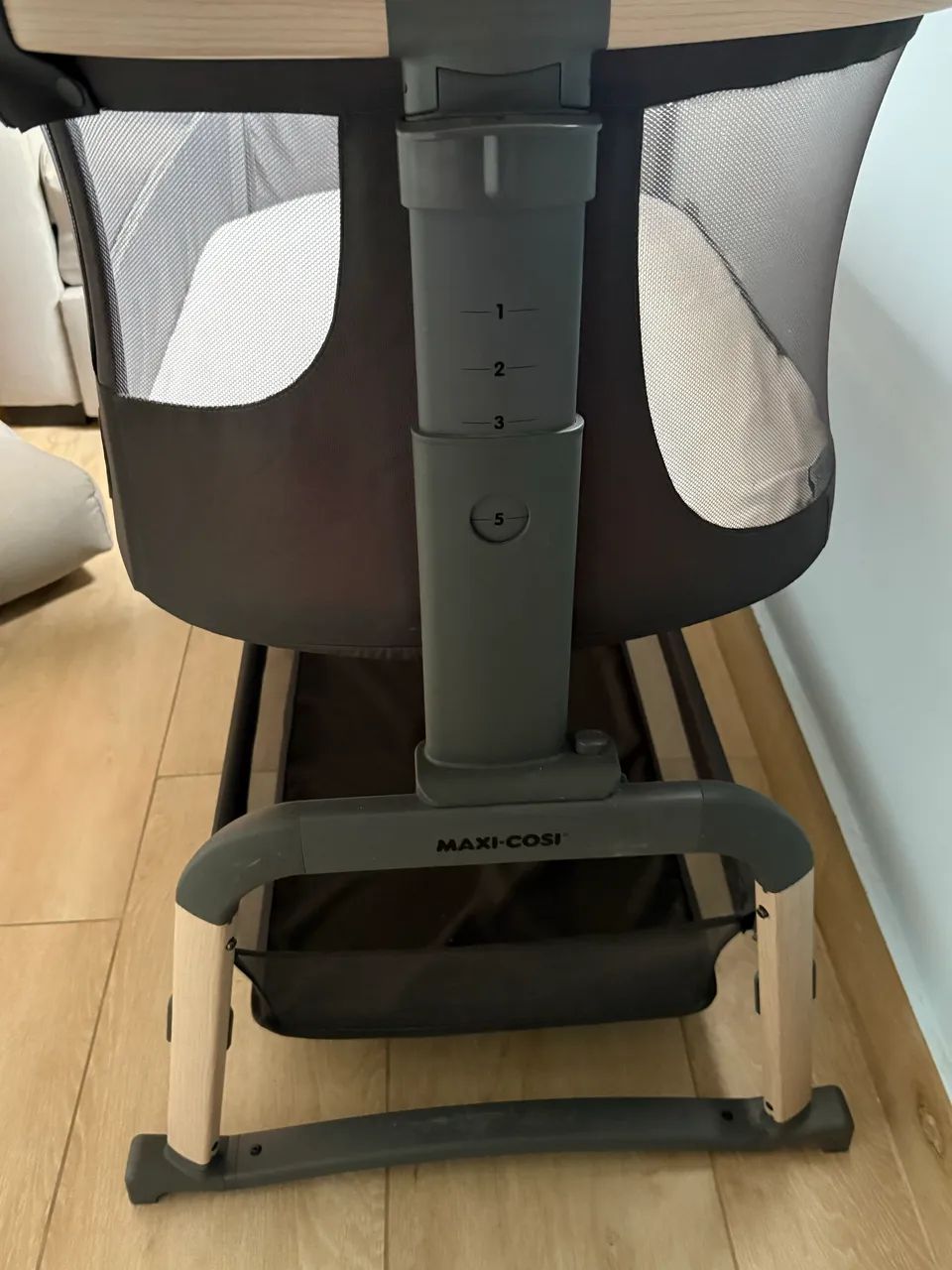 Berço portátil acoplado com balanço maxi cosi  - Foto 3