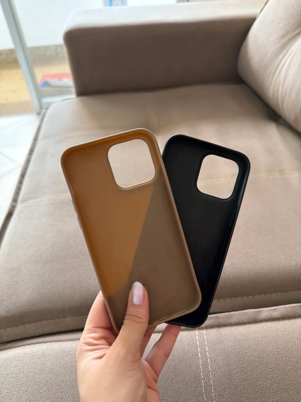 kit com 2 capinhas (iphone 14 pro max)  - Foto 2