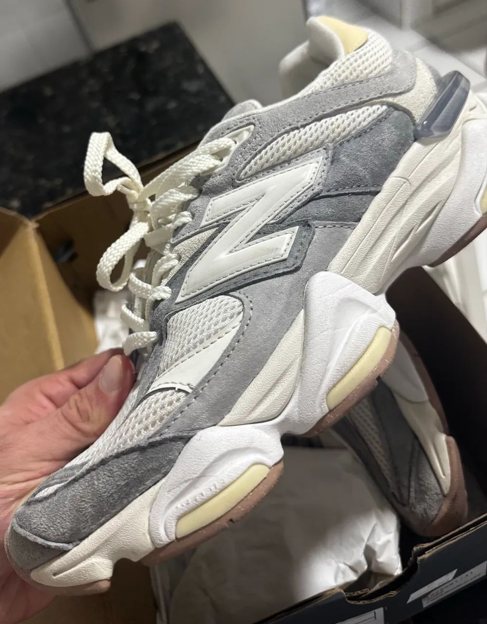 a様売約済 New balance 9060 - Calçados - Guanandi, Campo Grande 1502596105 | OLX
