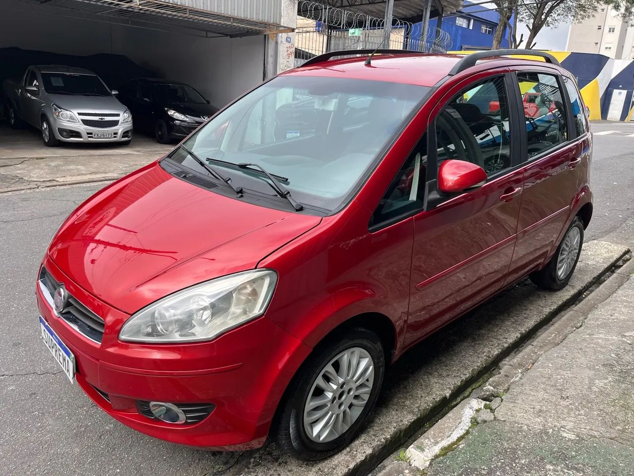 Fiat Idea Attractive 1.4 Fire Flex 8V 5P 2011 - Foto 3