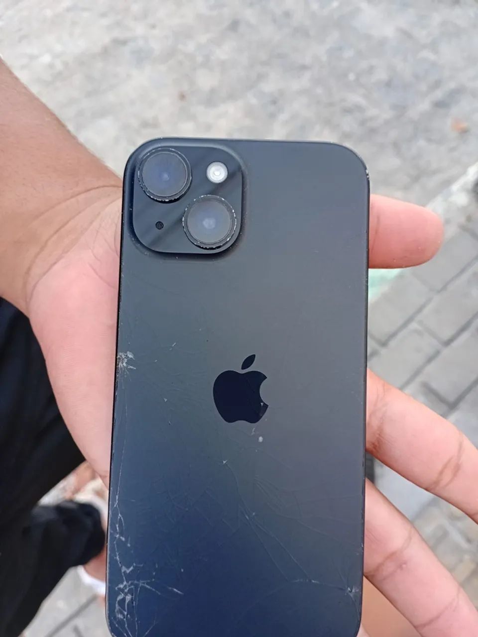 iPhone 15  - Foto 2