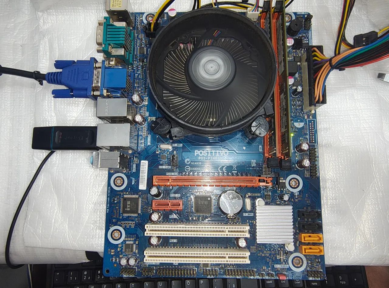 Kit placa mãe + i3 4130 + 8gb ram + ssd 120gb - Foto 2