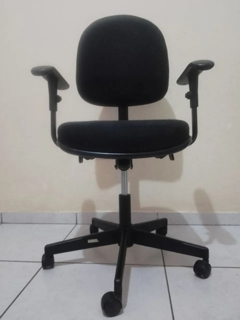 Cadeira escritório. - Foto 2
