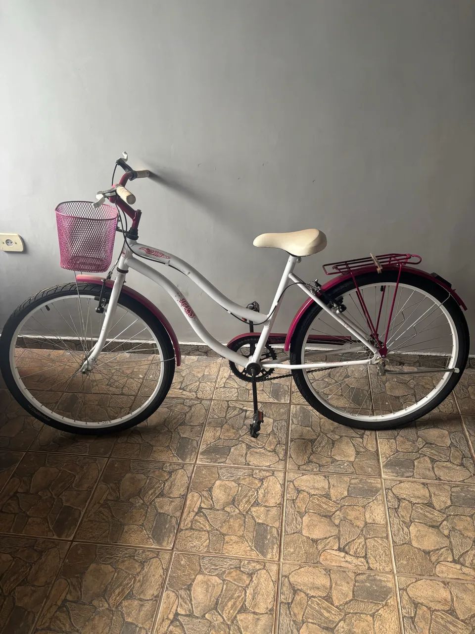 Bicicleta Aro 26 semi nova - Foto 4