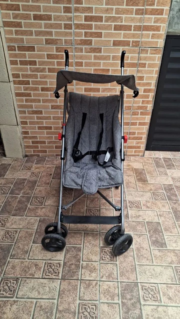 Vendo Carrinho de Bebê Semi Novo - Foto 3