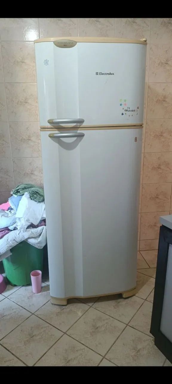 Vendo geladeira com defeito  - Foto 5