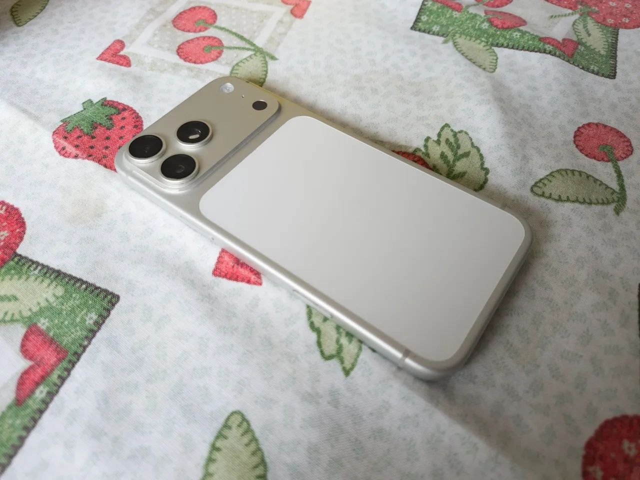 iPhone 17 Pro Max 256GB White Silver - Foto 2