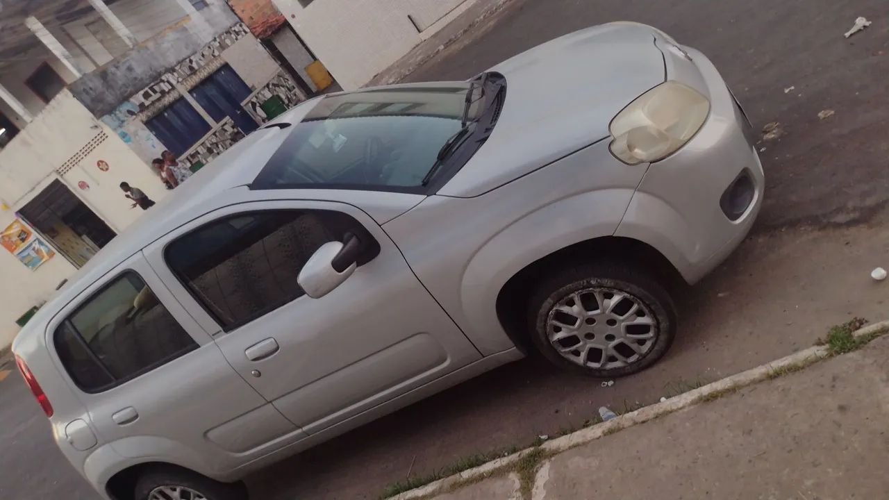Fiat Uno VIVACE CELEB. 1.0 EVO F.FLEX 8V 5P 2014