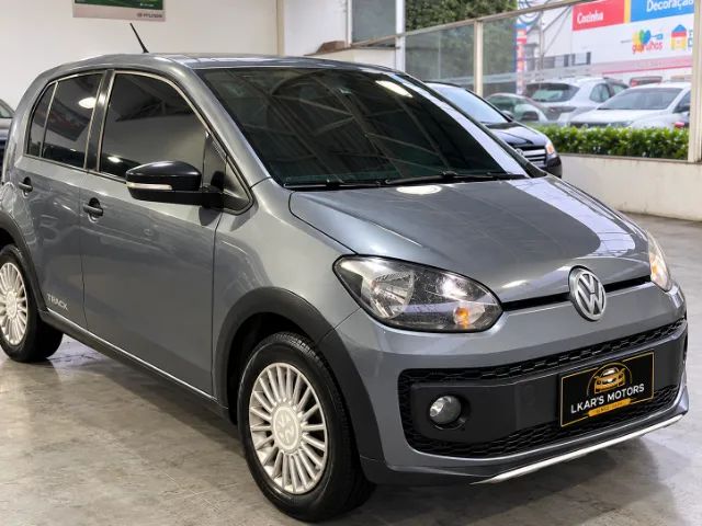 Volkswagen Up! up! track 1.0 Total Flex 12V 5p 2017