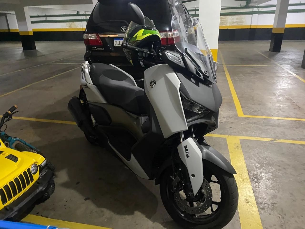 Yamaha Xmax 250 