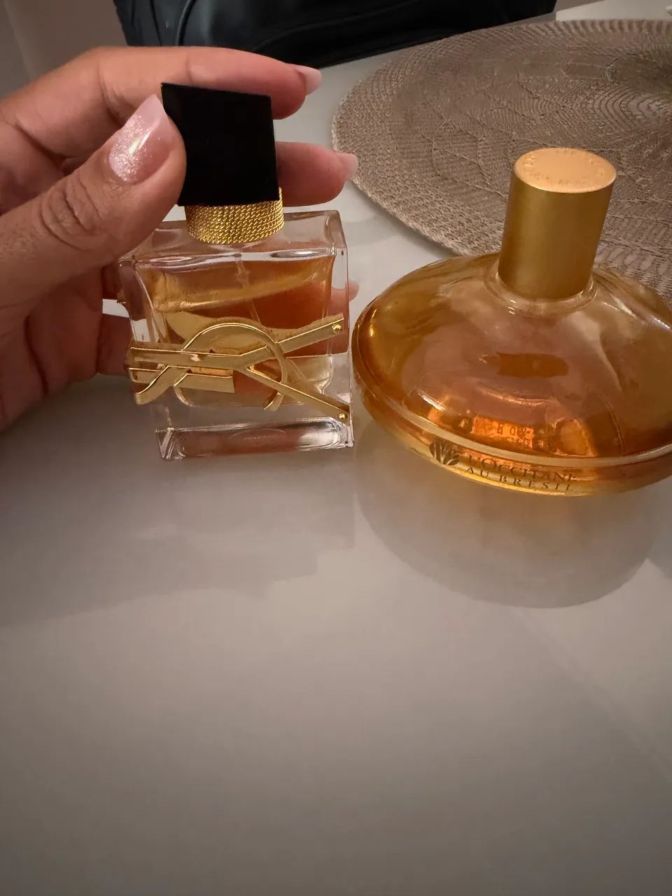 Perfumes - Foto 3