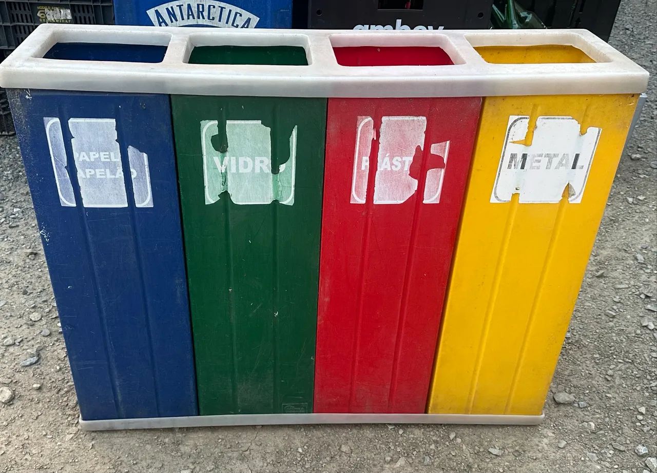 Lixeira Coleta Seletiva 4 unidades com suporte 