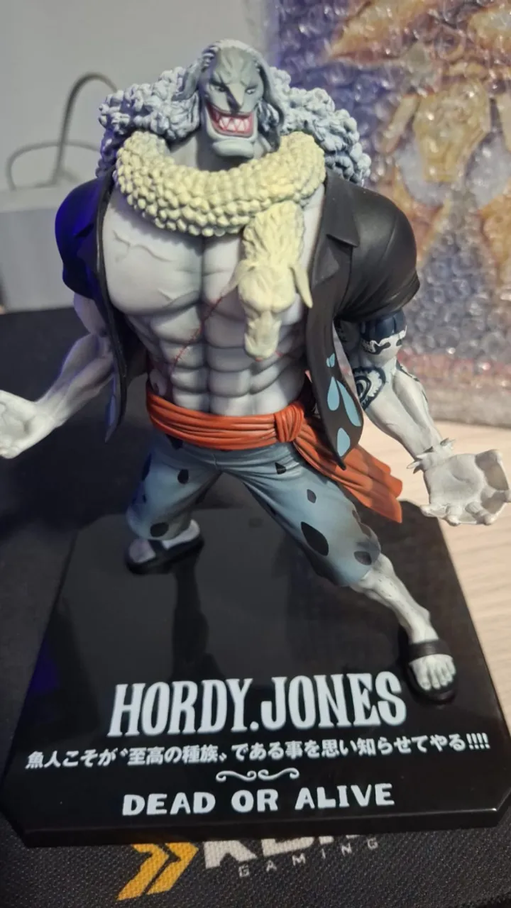 Figure Trafalgar Law One Piece Ichiban Kuji Beyond the next level