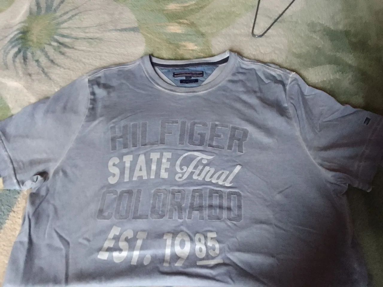 Camiseta Tommy HILFIGER original  - Foto 2