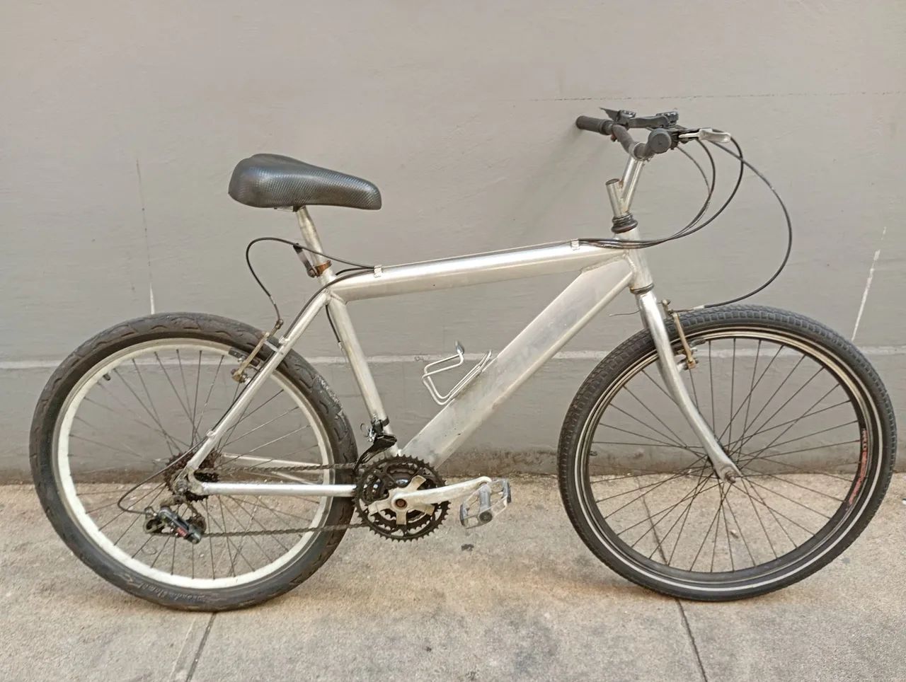 Bicicleta alumínio 21 marchas