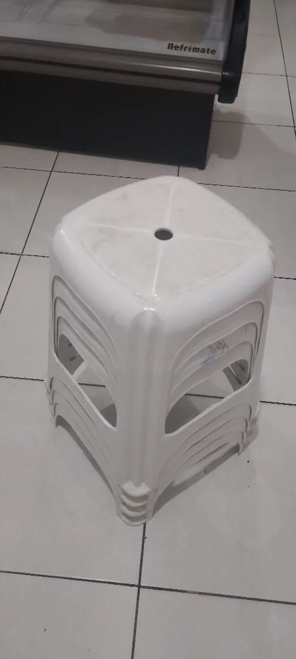 Mesas, cadeiras e bancos - Foto 5