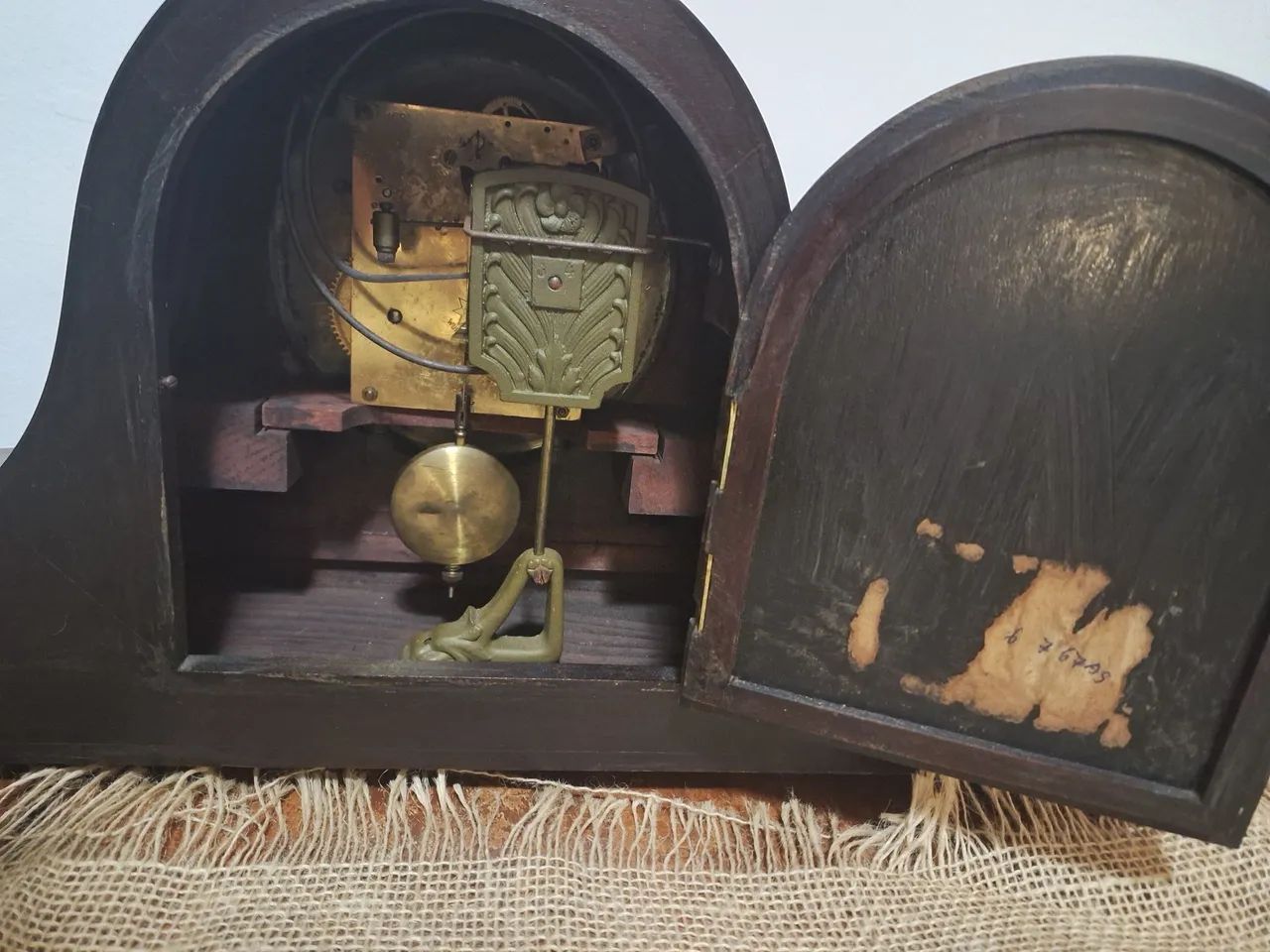 RELÓGIO JUNGHANS ALEMÃO DE MESA ANTIGO - Foto 4