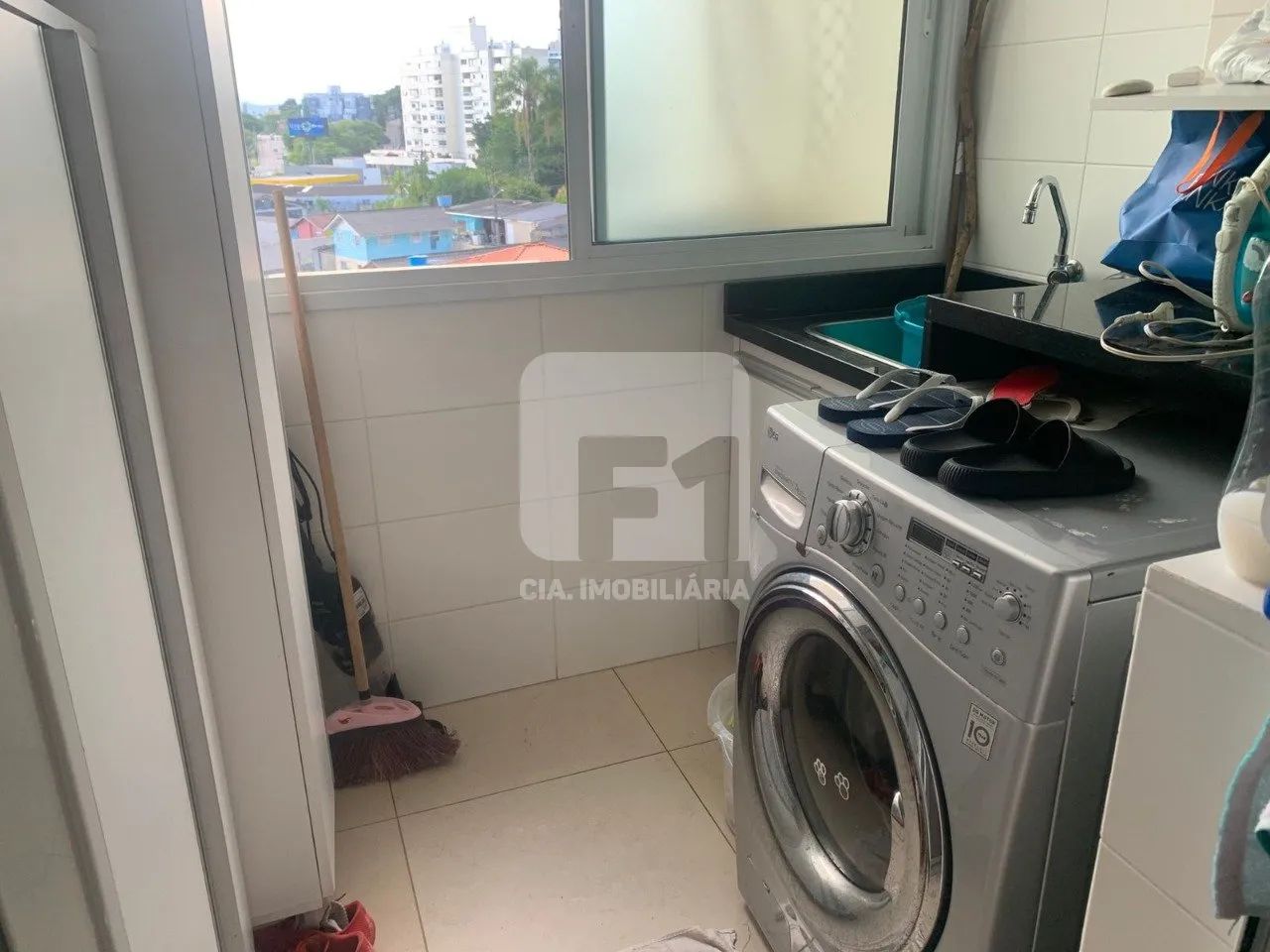 Apartamento de 3 dormitórios à venda no Itacorubi - Foto 3