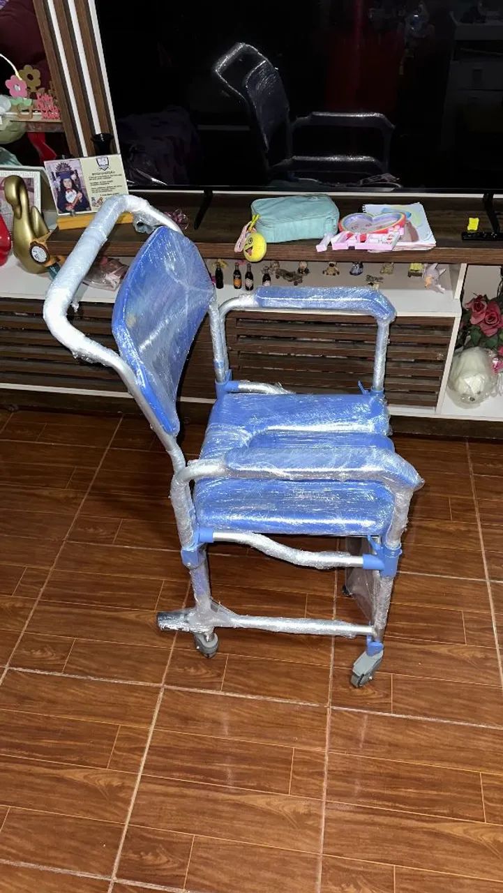 Cadeira de banho - Foto 2