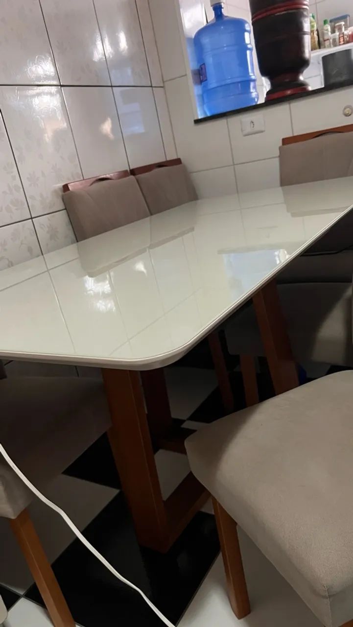 Mesa com 6 cadeiras  - Foto 3