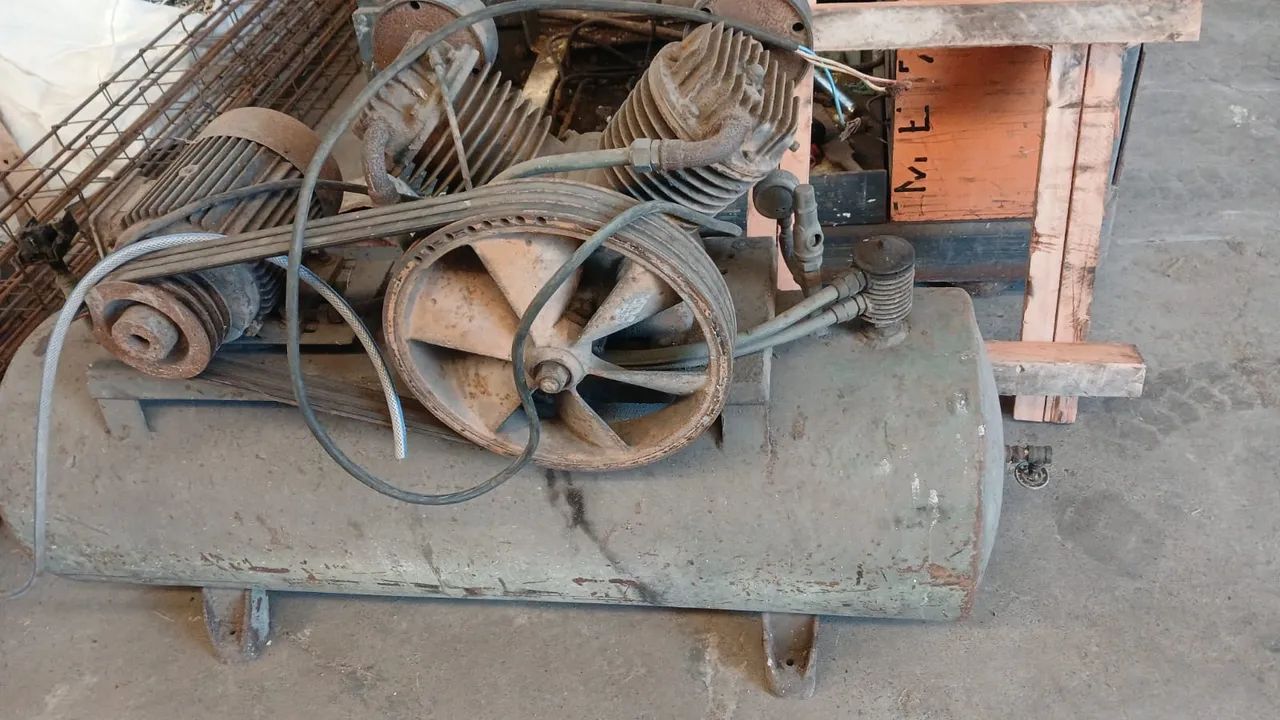Compressor 