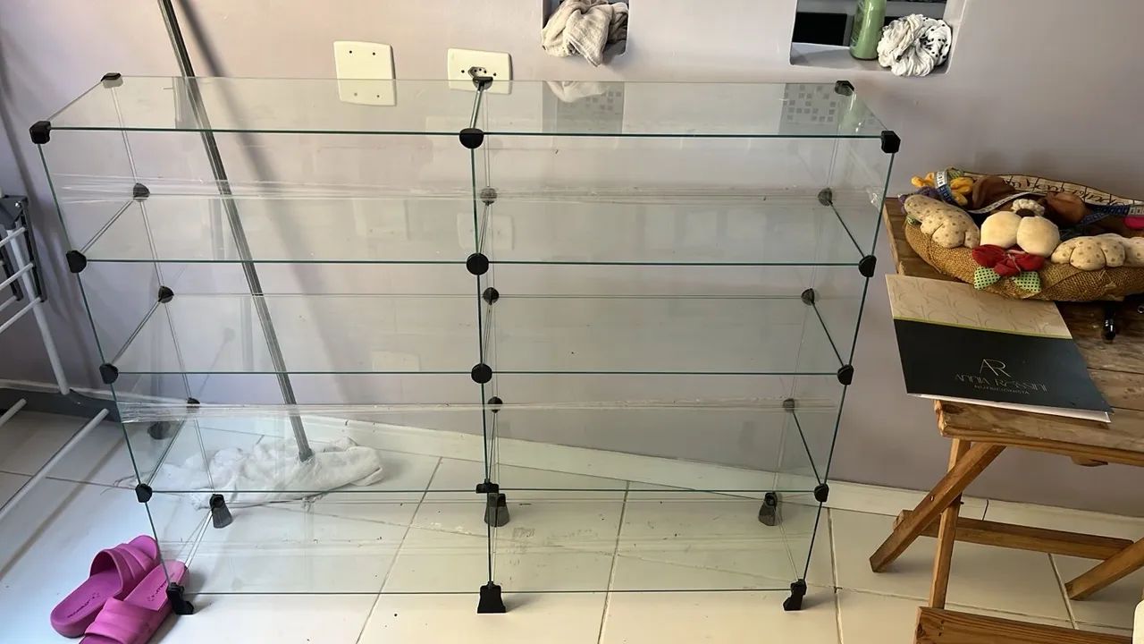 Prateleira de vidro