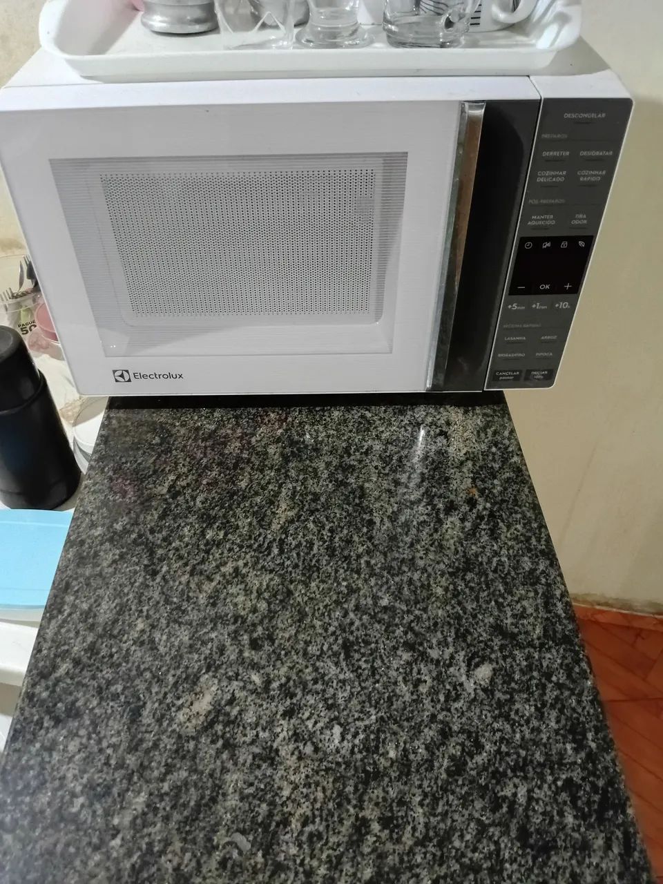 Vendo microondas 20 litros  - Foto 3