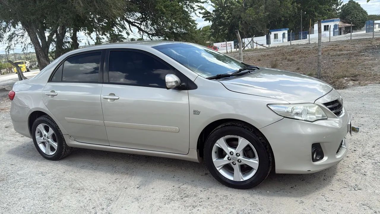 Toyota Corolla XEI 2.0 Flex 16V Aut. 2014