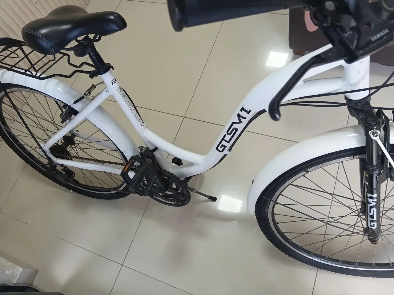 Bicicleta feminina com cesta - Foto 2