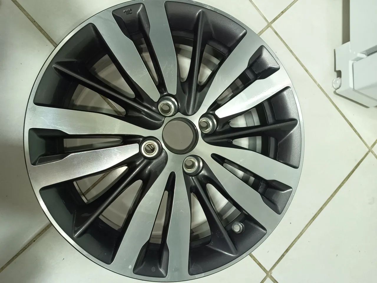 Aro 16 liga leve Honda fit  - Foto 2